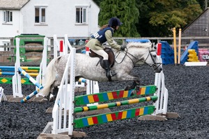 Class 6 - Fences not above 2'9